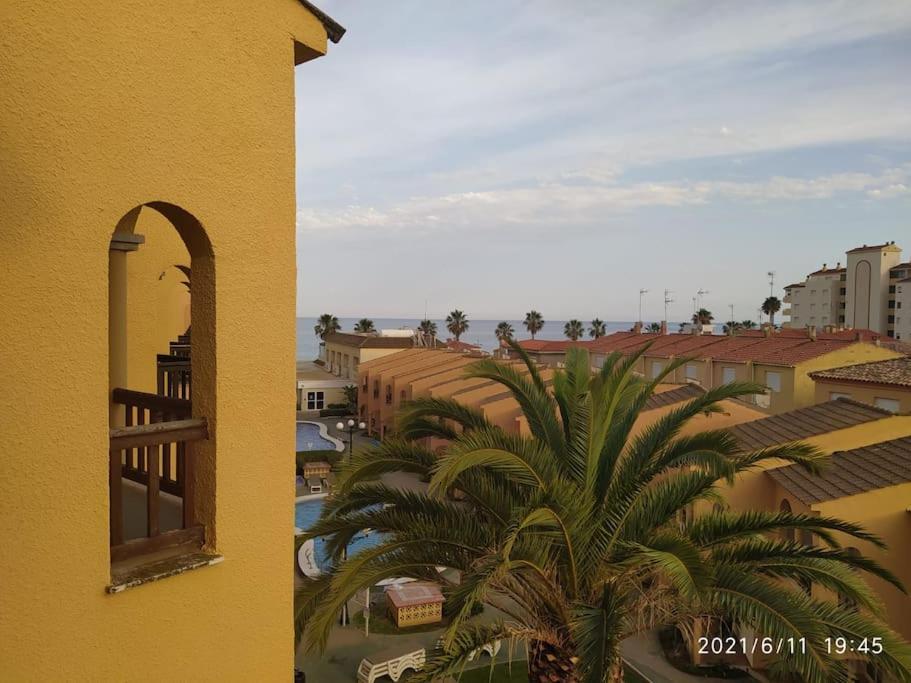 Apartamento Duplex En Primera Linea De Playa Peniscola Luaran gambar