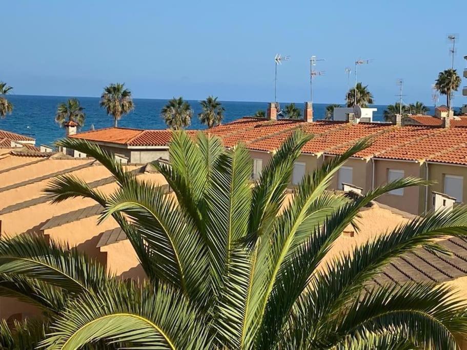 Apartamento Duplex En Primera Linea De Playa Peniscola Luaran gambar